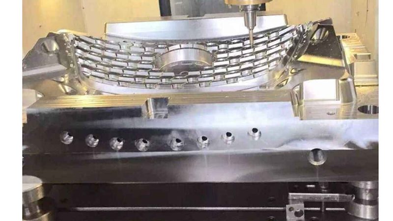 铝合金模具加工费用明细：揭秘影响成本的关键因素**